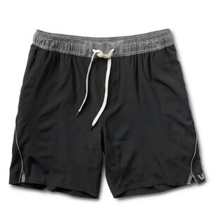Vuori Trail Short Color:‎ Black/Heather Grey Stripe Size: XL